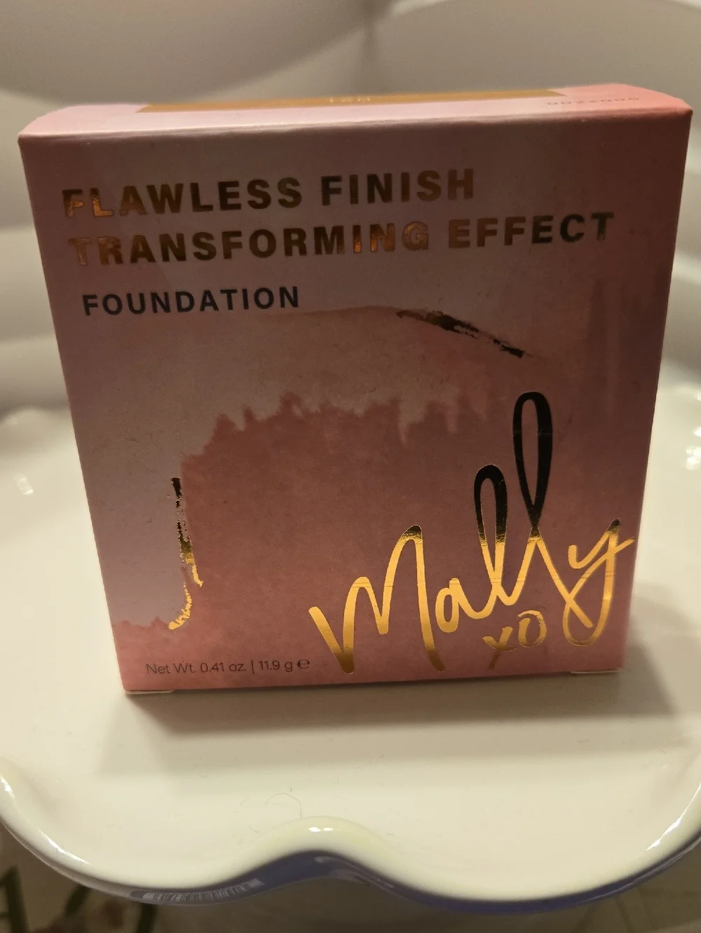Mally Beauty Flawless Finish Transforming Effect Foundation - Tan